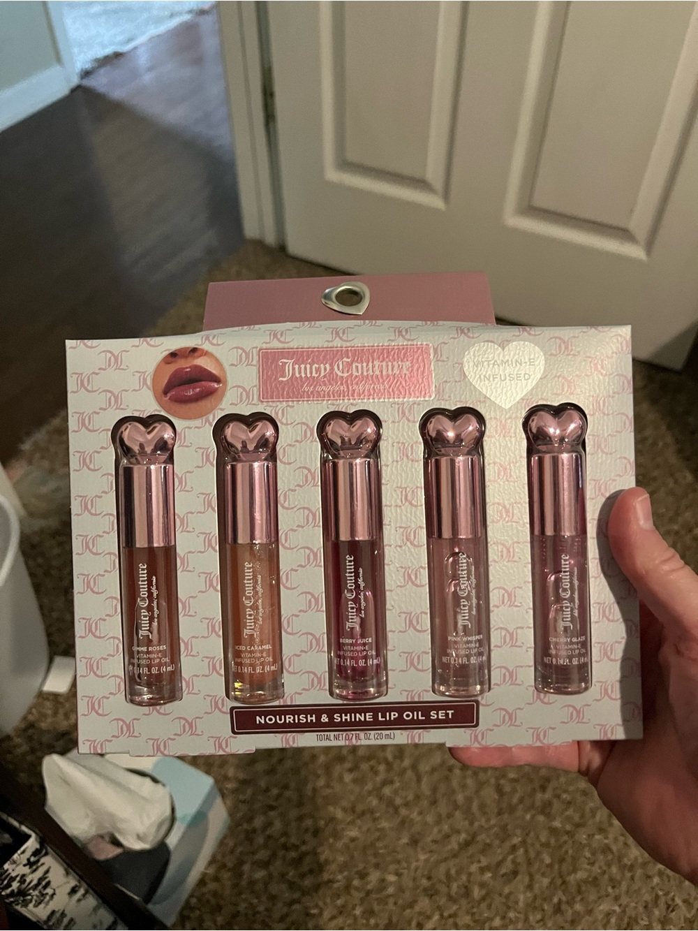 Juicy Couture Nourish & Shine Lip Oil Set - Pink and Rose Gold Tubes